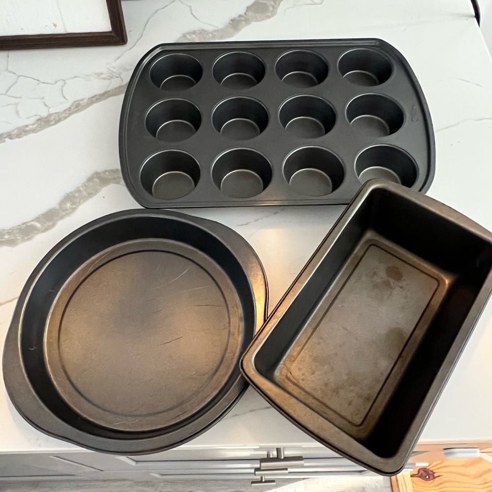 Black Baking Pan Set